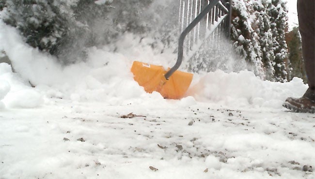 Shoveling Can Lead To Heart Attacks Heres How To Stay Safe Wish Tv 