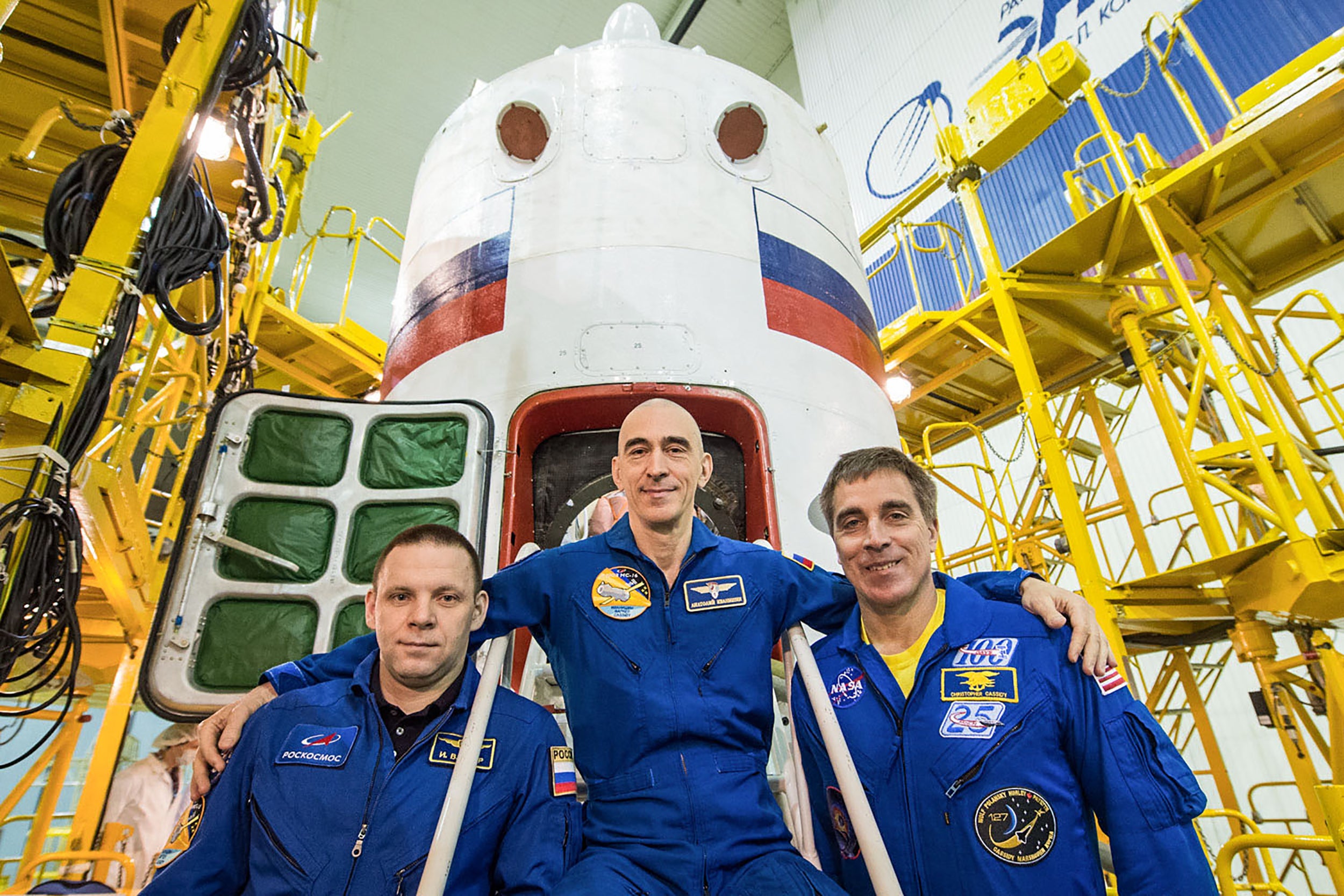 Кто самый первый был в космосе. Экипаж МКС Вагнер Иванишин Кэссиди. МКС 63 Вагнер Иванишин.