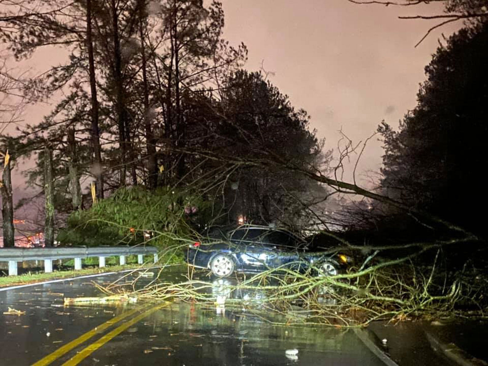 At least 1 killed, nearly 30 injured after large tornado in Alabama - WISH-TV | Indianapolis News | Indiana Weather | Indiana Traffic