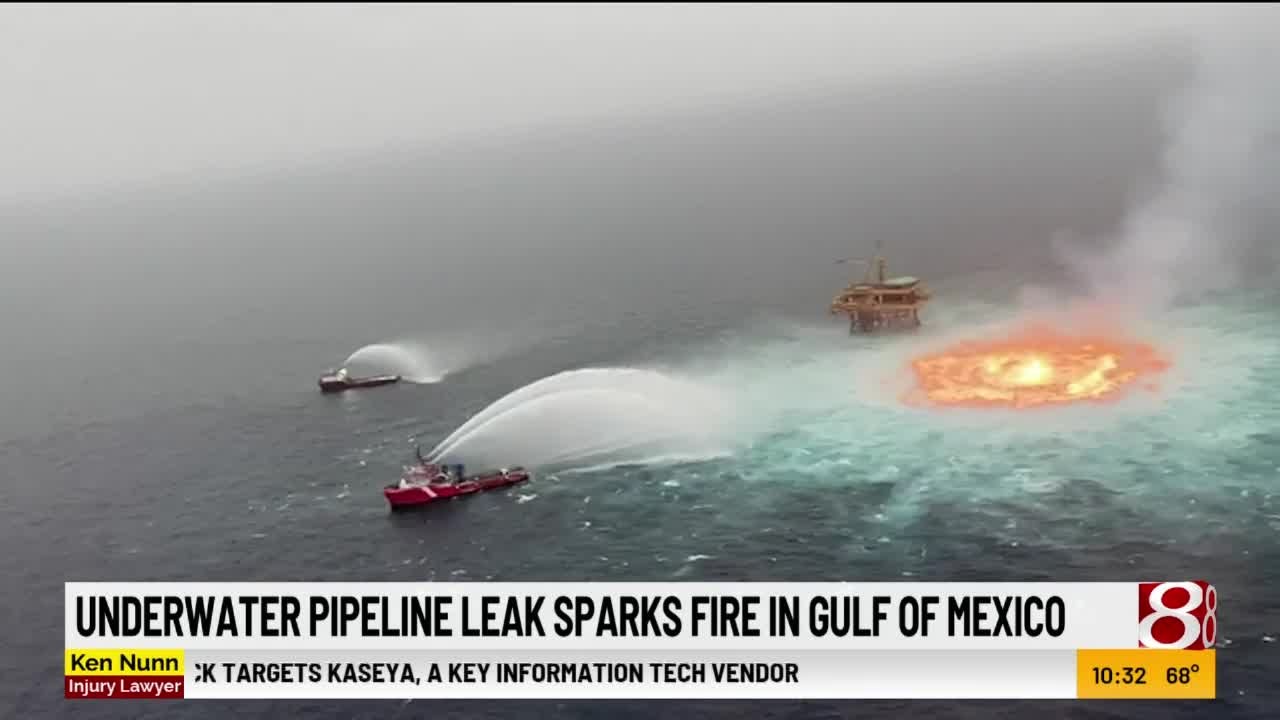 Gulf Of Mexico Fire Nb61canvjcif4m The ocean off mexico 's gulf