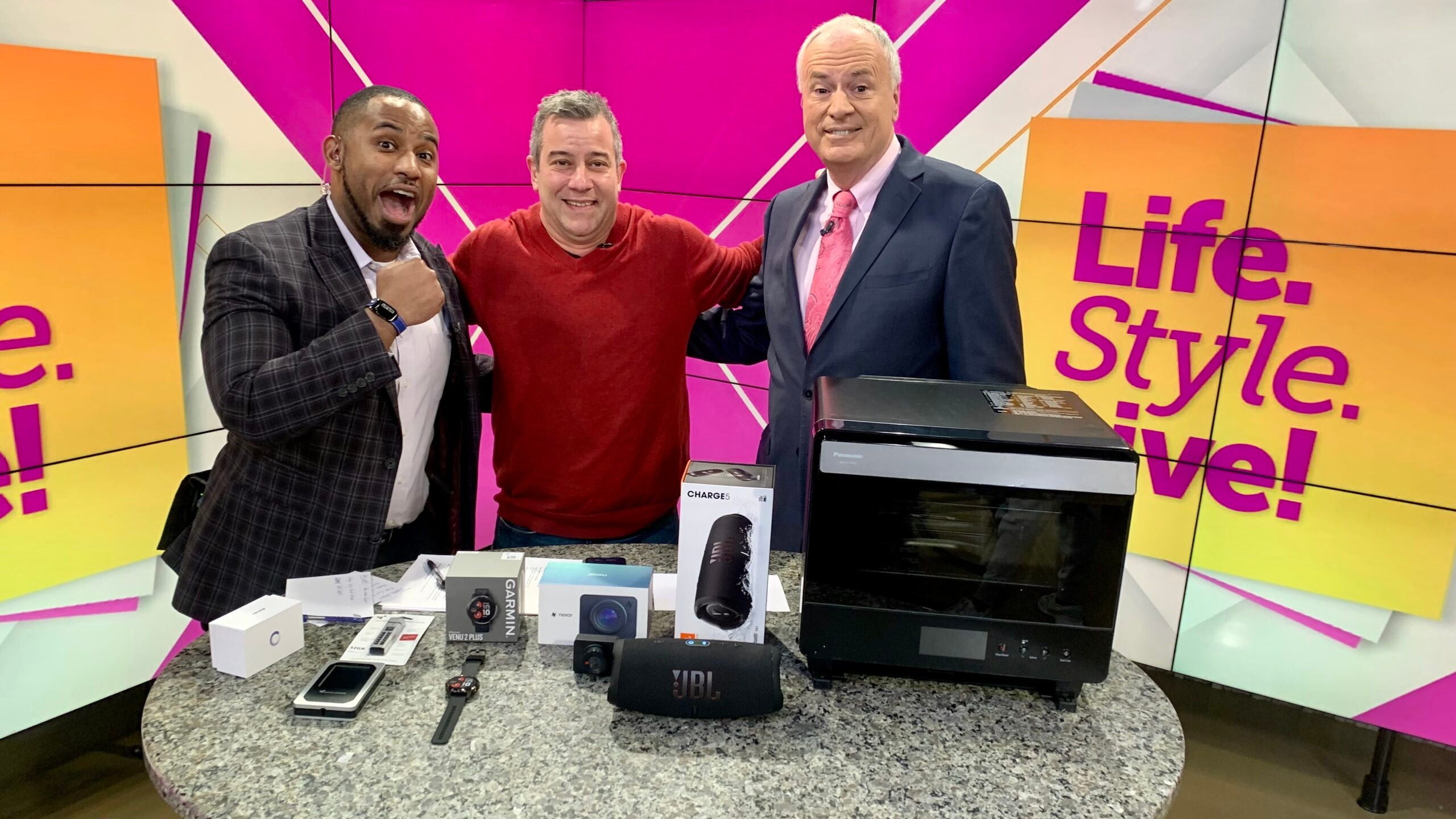 The Gadget Guy’s ‘Digital Round-Up Gadgets’ – WISH-TV | Indianapolis News | Indiana Weather