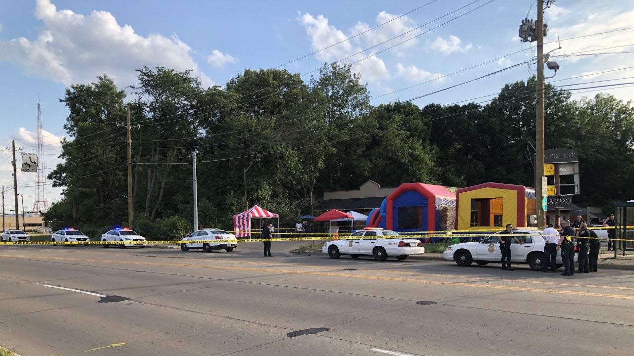 8-year-old woman, 10-year-old boy shot in bouncy homes at Fourth of July cookout