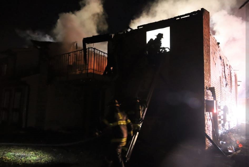 IFD: 20 people displaced after apartment fire