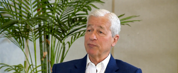 JPMorgan Chase CEO Discusses the Economy 