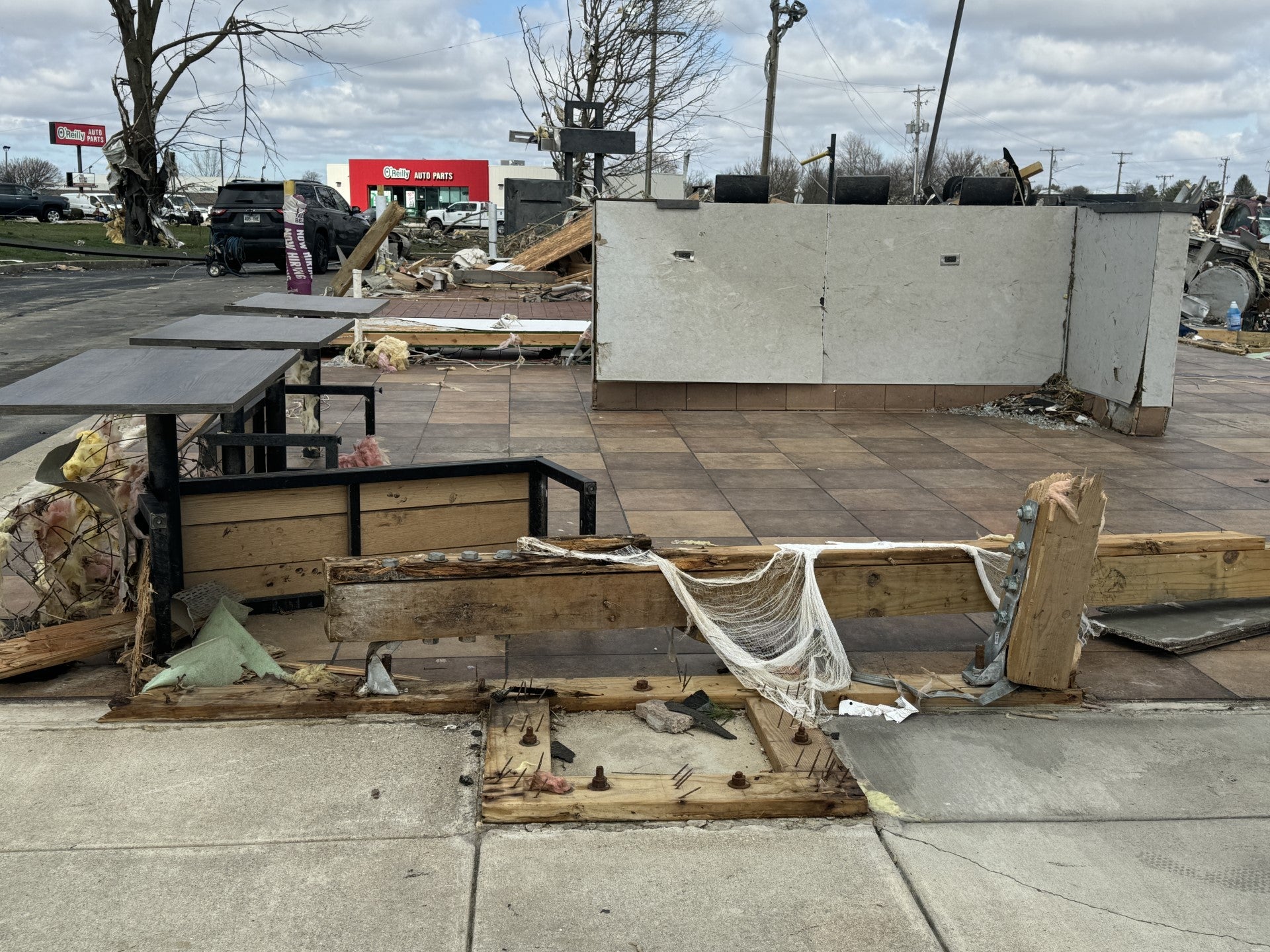 SelmaWinchester tornado at least 155 mph gusts; 38 hurt, 130 homes